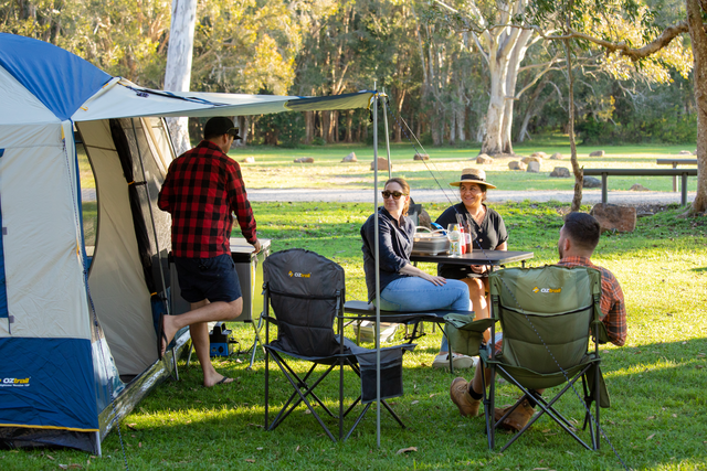 Hightower Mansion 8 Person Tent