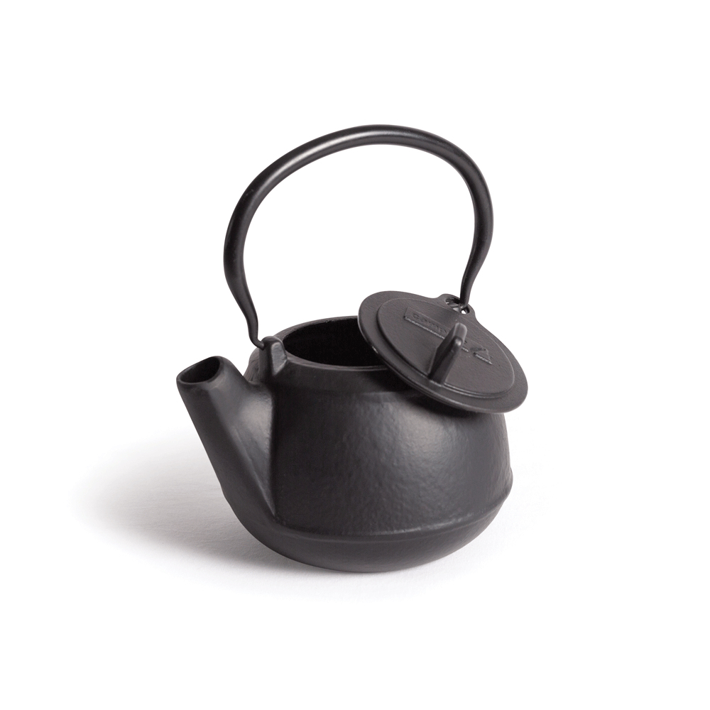 2 Quart Cast Iron Kettle